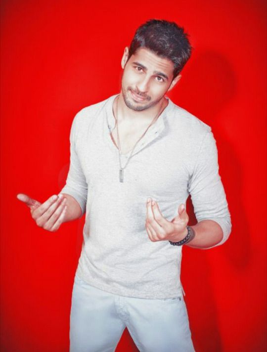 Bayan Khan Bollywood Oglanlar Varis Bayan Khan Bollywood Oglanlar Varis