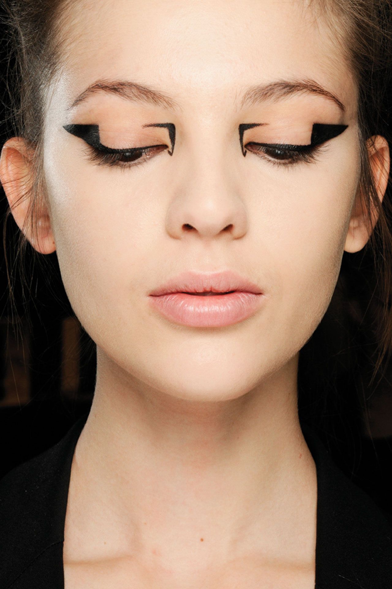 Graphic Eyes Makeup Pinterest Makeup Graphic Eyeliner And