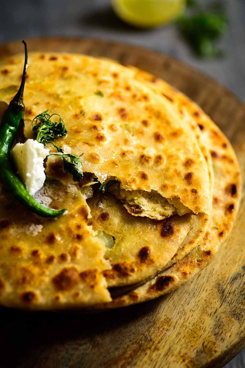 Gobi Ka Paratha Recipe In Hindi Gobhi ka Paratha (Cauliflower flatbread) - Gobhi Ka paratha… Stuffed