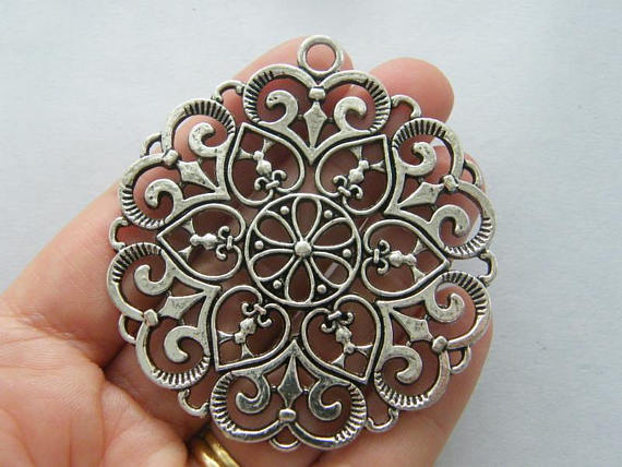 1 Pendant antique silver tone FM43