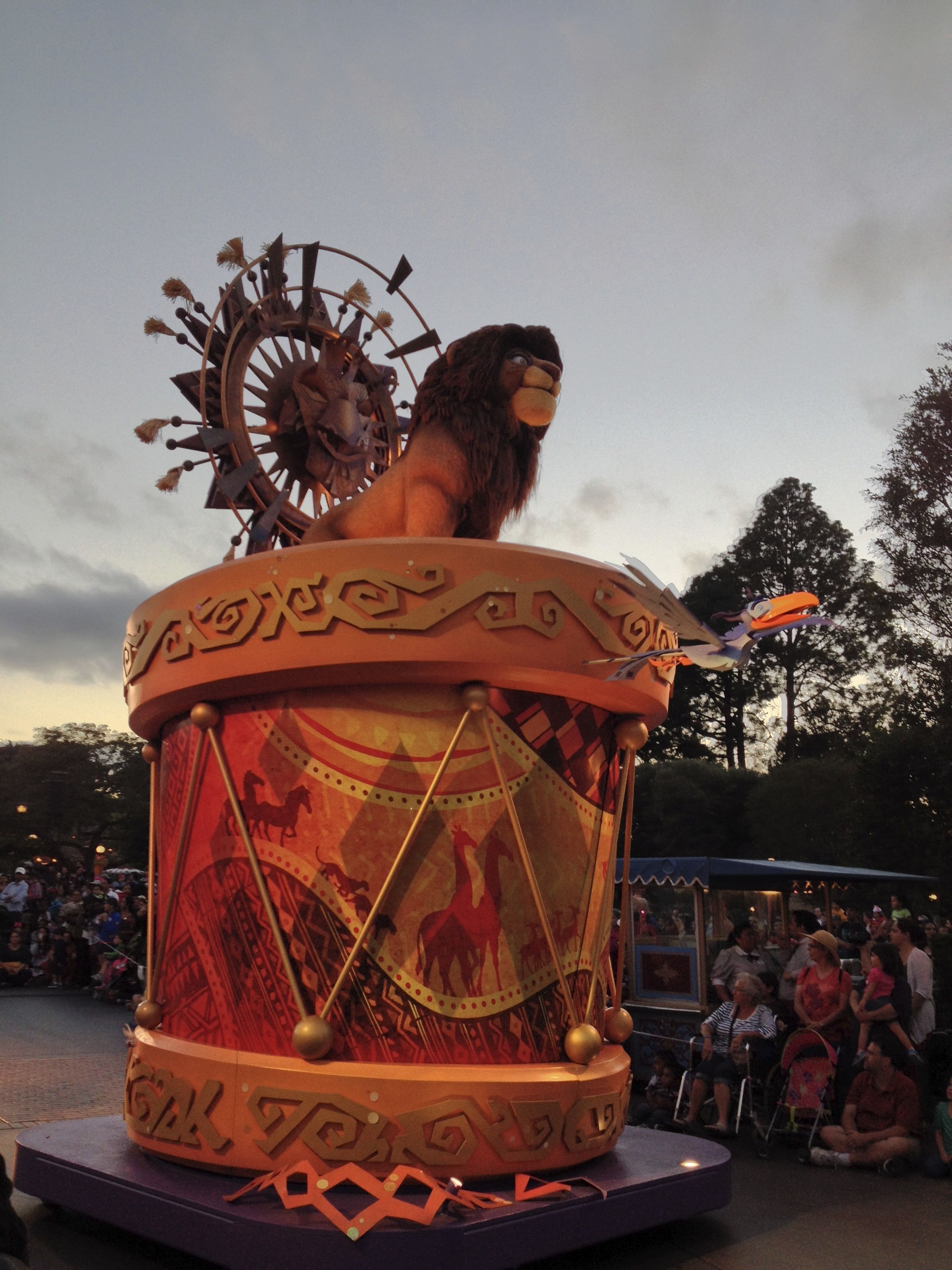 Pin by Inger Lane on Disney Land | Lion king, Disneyland, Disney love