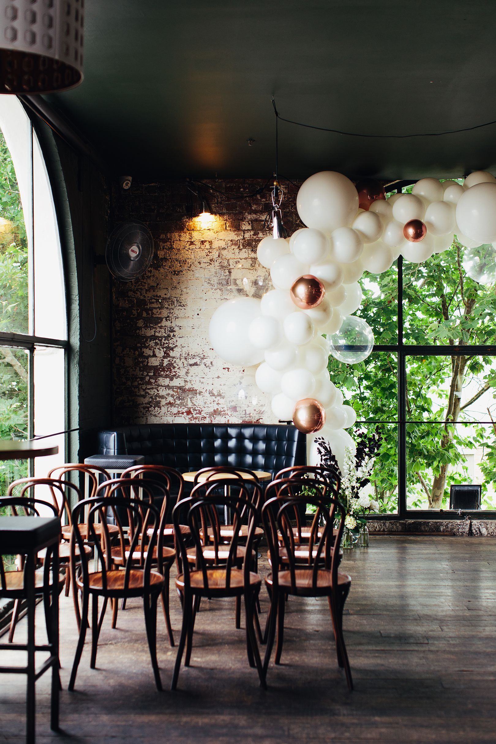 Balloon arch at a wedding #balloonarch A beautiful balloon arch at a wedding in Panama Dining Room in Melbourne. #balloonarch