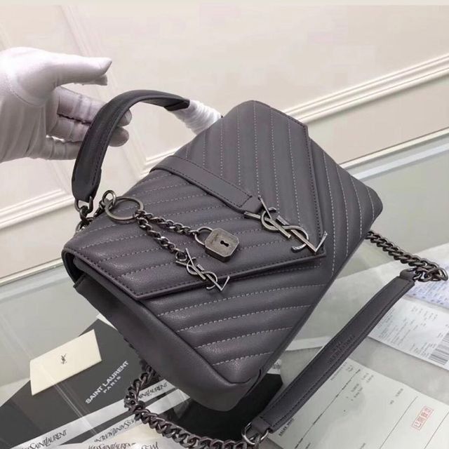 Louis Vuitton Handbags| Louis Vuitton women's handbags| Louis Vuitton women's handbags Ysl Bag, Chanel Boy Bag, Shoulder Handbags, Shoulder Bag, Replica Handbags, Louis Vuitton Handbags, Luxury Handbags, Designer Handbags, Handbag Accessories