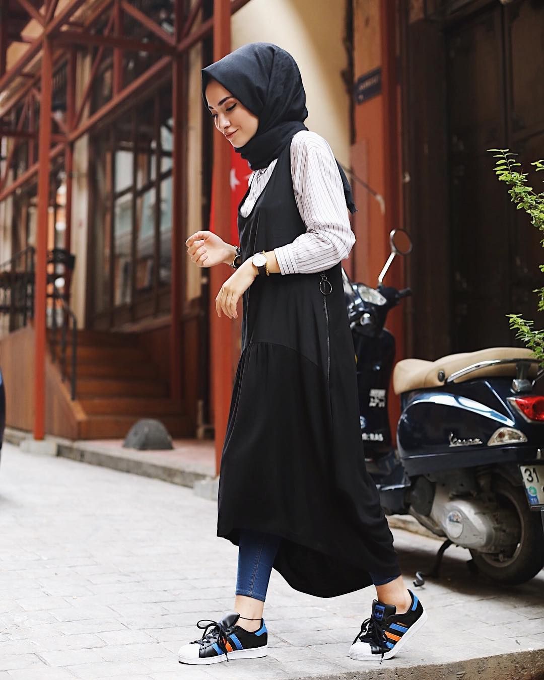 17 7b Begenme 38 Yorum Instagram Da Rabia Sena Sever Senaseveer Iyi Aksamlar Heerkes Bayram Boyu Paylasamadigim Fotograflari Hijab Styles 2019