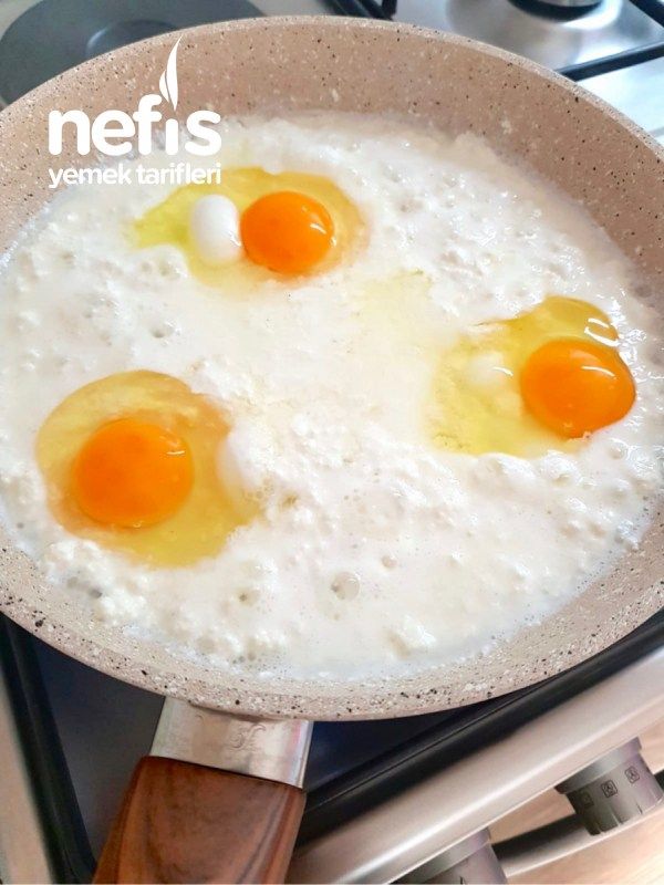 Gürcü Usulü Çılbır (Babamın Tarifi) - Nefis Yemek Tarifleri Eggs, Breakfast, Food, Morning Coffee, Essen, Egg, Meals, Yemek, Egg As Food
