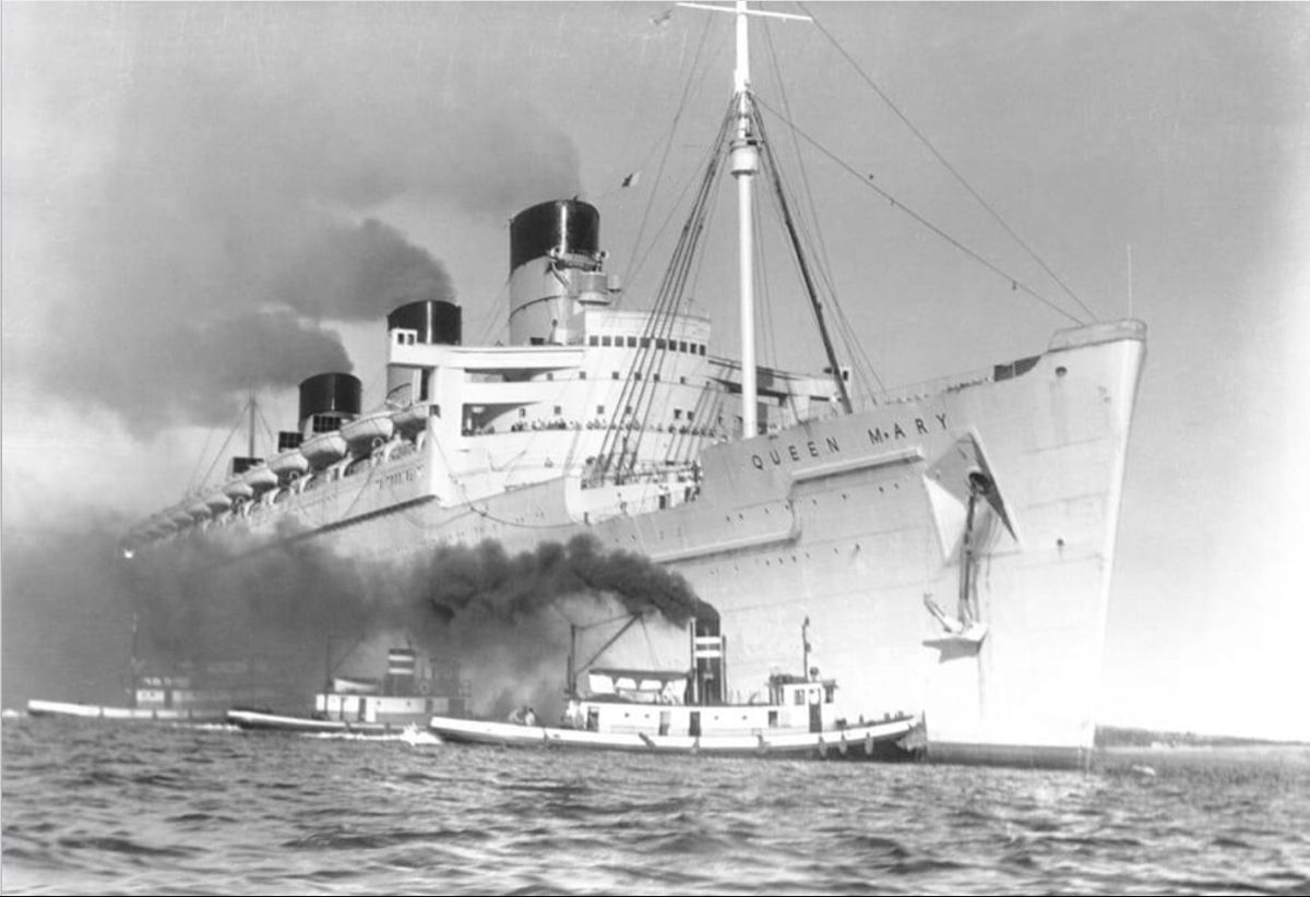 Pin On Cunard Queen Mary Cunard Ships Queen Mary Cruise Liner pin-on-cunard-queen-mary-cunard-ships-queen-mary-cruise-liner