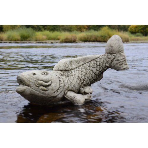 Larson Koi Fish Carp Stone Garden Statue Happy Larry