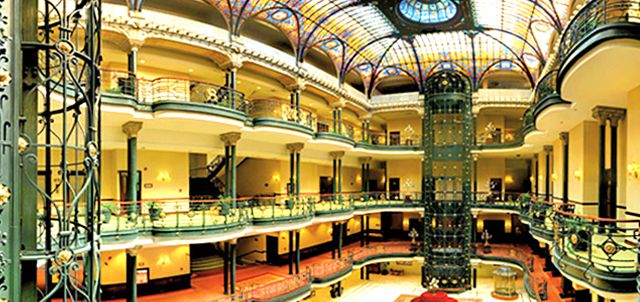 Gran Hotel De La Ciudad México 1898 Obra Del Arquitecto Daniel Mexico S Capital City Conserves The Old And Embraces New As Its Architectural Landscape Adapts To Modern Era