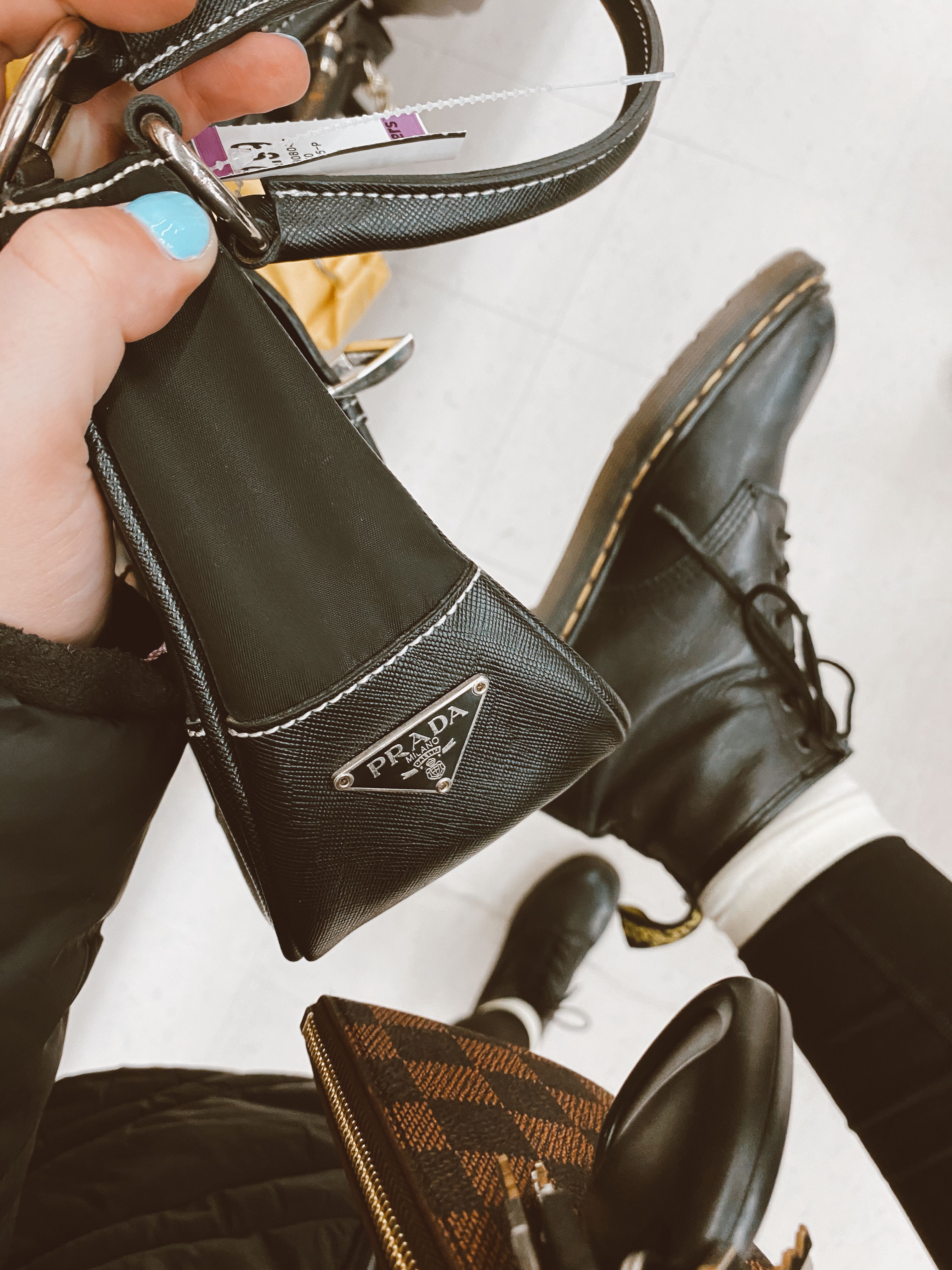 louis vuitton ft dr martens Gallery | jordynpunt | VSCO in 2020 | Louis vuitton, Louis vuitton twist, Louis vuitton twist bag