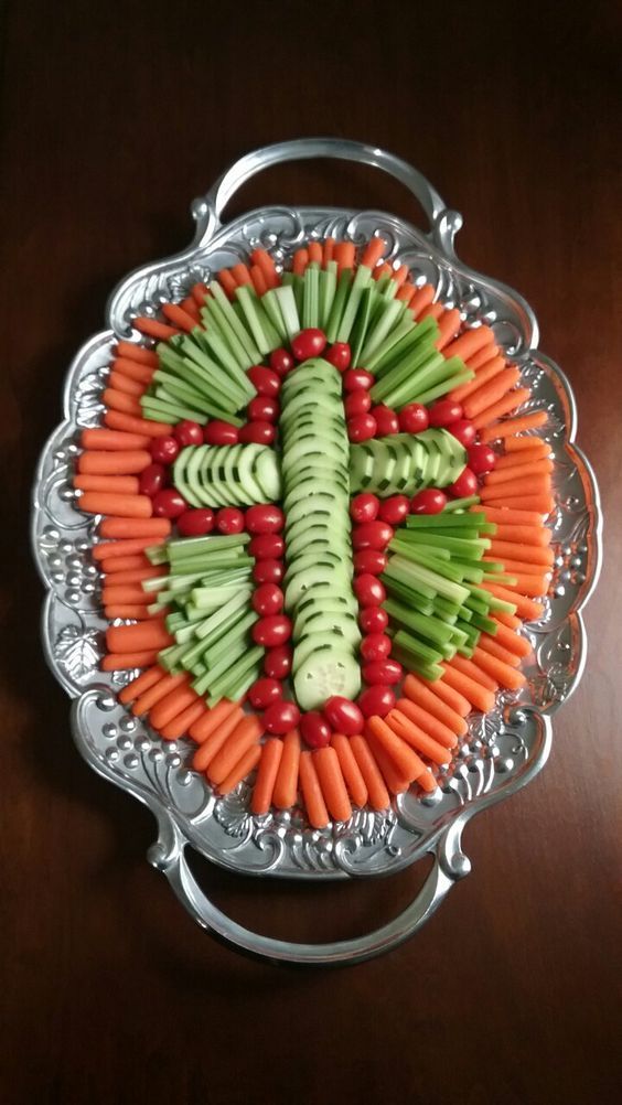 Festive Easter Dinner Recipes You Can't Wait to Make - Recipe Magik Easter Party Food, Easter Appetizers, Easter Brunch, Easter Treats, Easter Desserts, Easter Dinner Ideas, Appetizers Easy, Easter Dinner Party, Holiday Recipes Easter