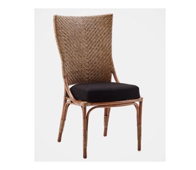 Melody rattan spisestol uden armlæn en spisestuestol i rattan med ... Altan ting