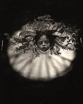 sally mann Sally Mann Photography, Haunting Photography, Fine Art Photography, Portrait Photography, Street Photography, Photography Books, Happy Photography, Water Photography, Family Photography