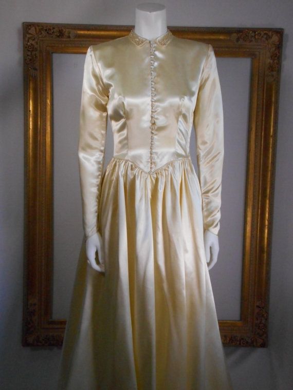 Vintage 1940's Maurer Ivory Satin Wedding Dress Size 6 | Etsy | Satin