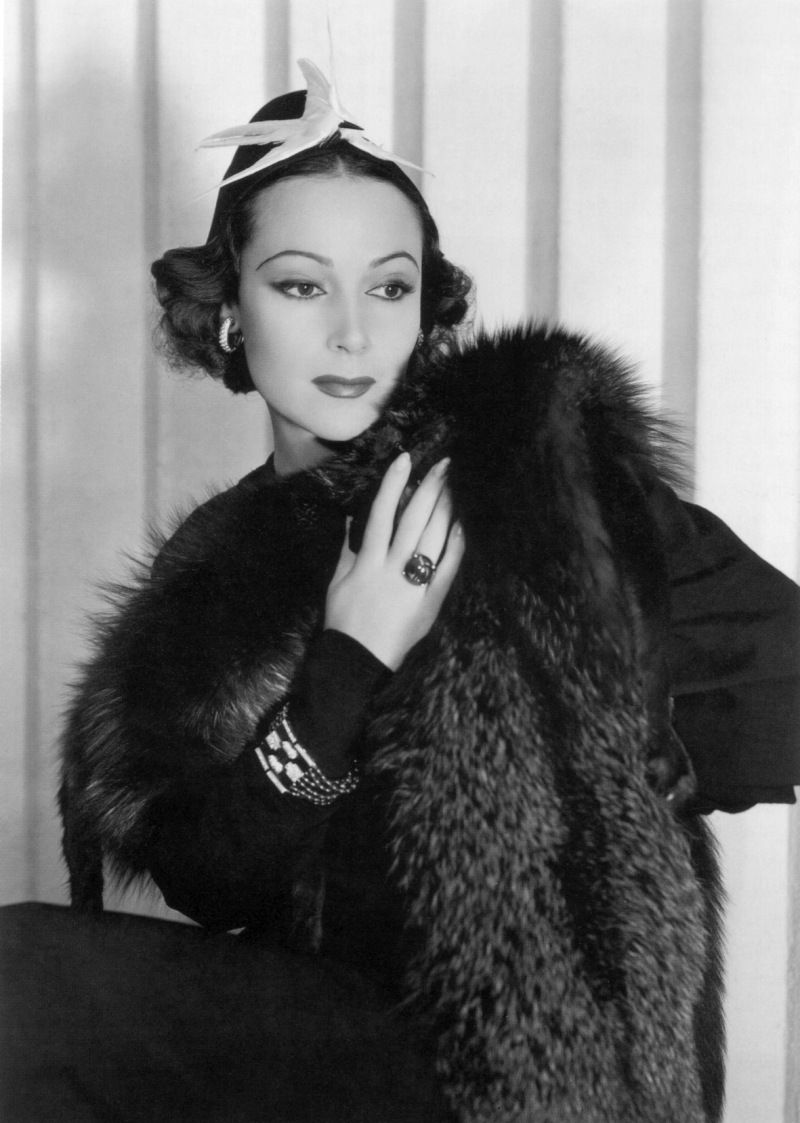 Vonetta Flowers Olympic medal in bobsleigh,Bridgit Mendler Porn tube Serena Berman,Myrtle Devenish Clive Standen (born 1981) Sex video Jeananne Crowley,Theresa Harris