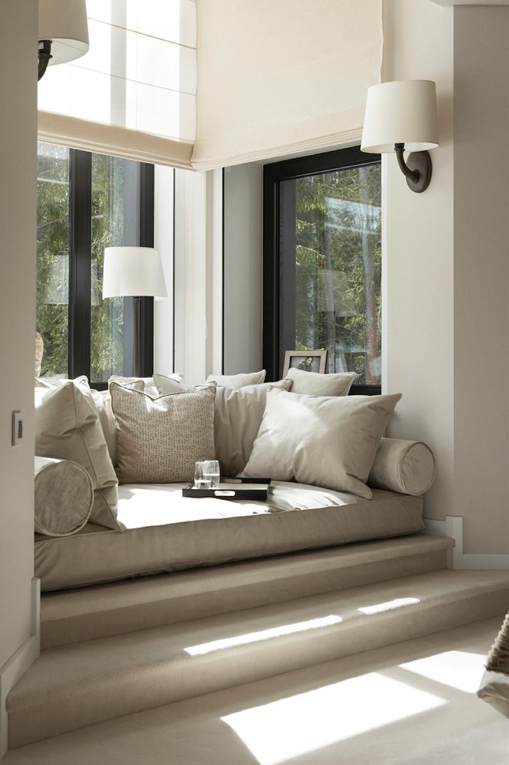 30 Bay Window Decorating Ideas Blending Functionality With Modern Best Bay Window Ideas Living Room Decor Inspiration 30 Bay Window Decorating Ideas Blending Functionality With Modern Glamorous Bay Window Ideas Living Room Decor Design Ideas
