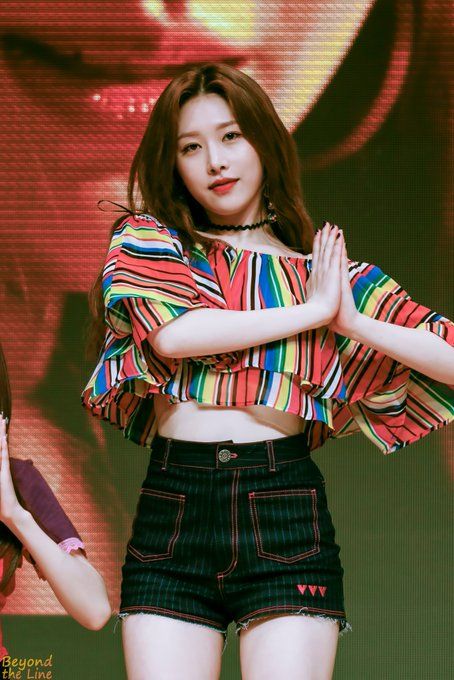 hong euijin do you want more evergreen sonamoo just hong euijin do you want more evergreen sonamoo just