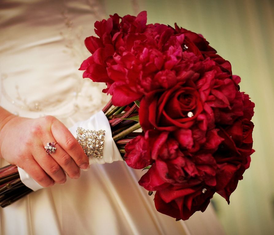 Red Bouquet Red Wedding Bride Bouquets