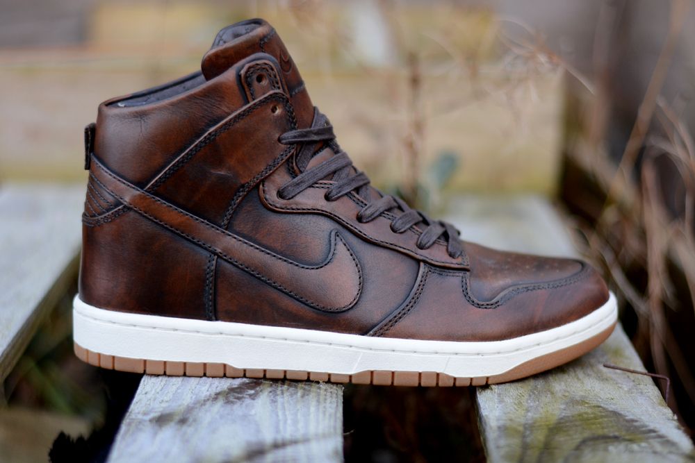 nike dunks brown leather