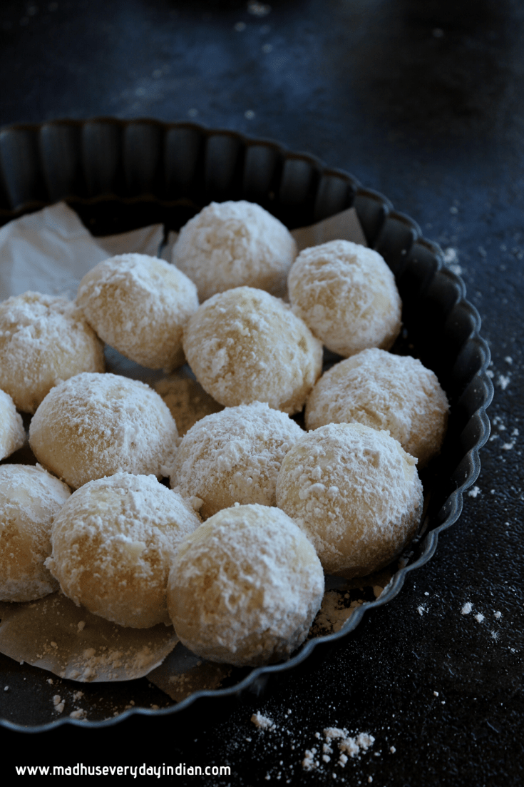 Mexican Wedding Cakes No Nuts Snow Ball Cookies (no nuts) | Melting Moments | Russian Tea Cakes
