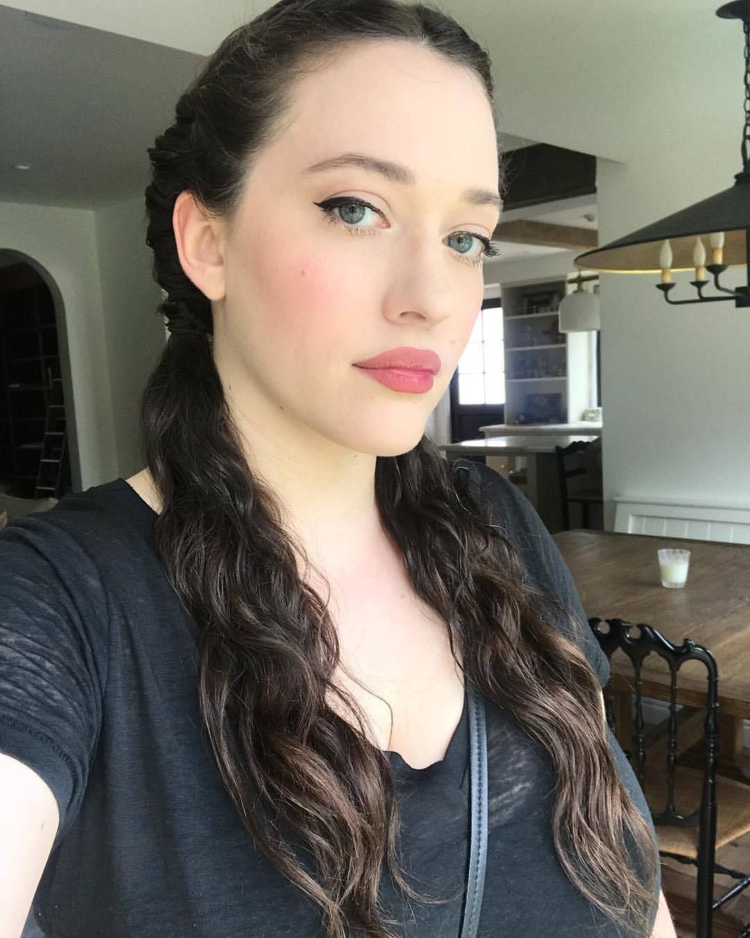 Kat Dennings | Belas atrizes, Celebridades, Atrizes