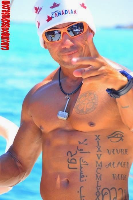 Porn with average size penis Travel boob cancun