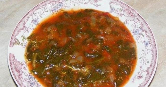 Reteta mancare de post din spanac proaspat, rosii si usturoi. Retete cu spanac. Preparate din spanac. Retete de post. Retete culinare. Retete de mancare. Tocanita de spanac. Mancaruri de post. Stevia, Palak Paneer, Spinach, Vegetables, Ethnic Recipes, Food, Essen, Vegetable Recipes, Meals