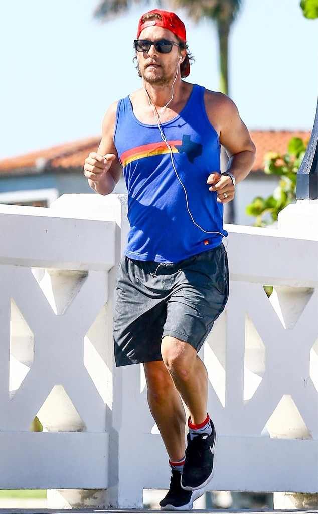 Matthew McConaughey takes a run along Miami Beach sportin’ his favorite