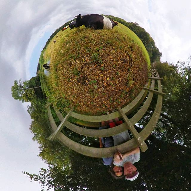 Photography by Creative Conspiracy.... titus@creativeconspiracy.nl #creativeconspiracy #tinyplanet #littleplanet #photosphere #360camera #360view #360photography #360vr #360video #360content #sphere #smallworld #virtualreality #tinyplanetofficil #instaphoto #picoftheday #insta360 #insta360one #lifein360 #tinyplanetbuff #mylittleplanet #sphericalpanorama #tinyworldmagazine #tinyworld #museumvoorlinden Little Planet, Tiny World, Conspiracy, Sphere, Planets, Picoftheday, Fair Grounds, Creative, Photography