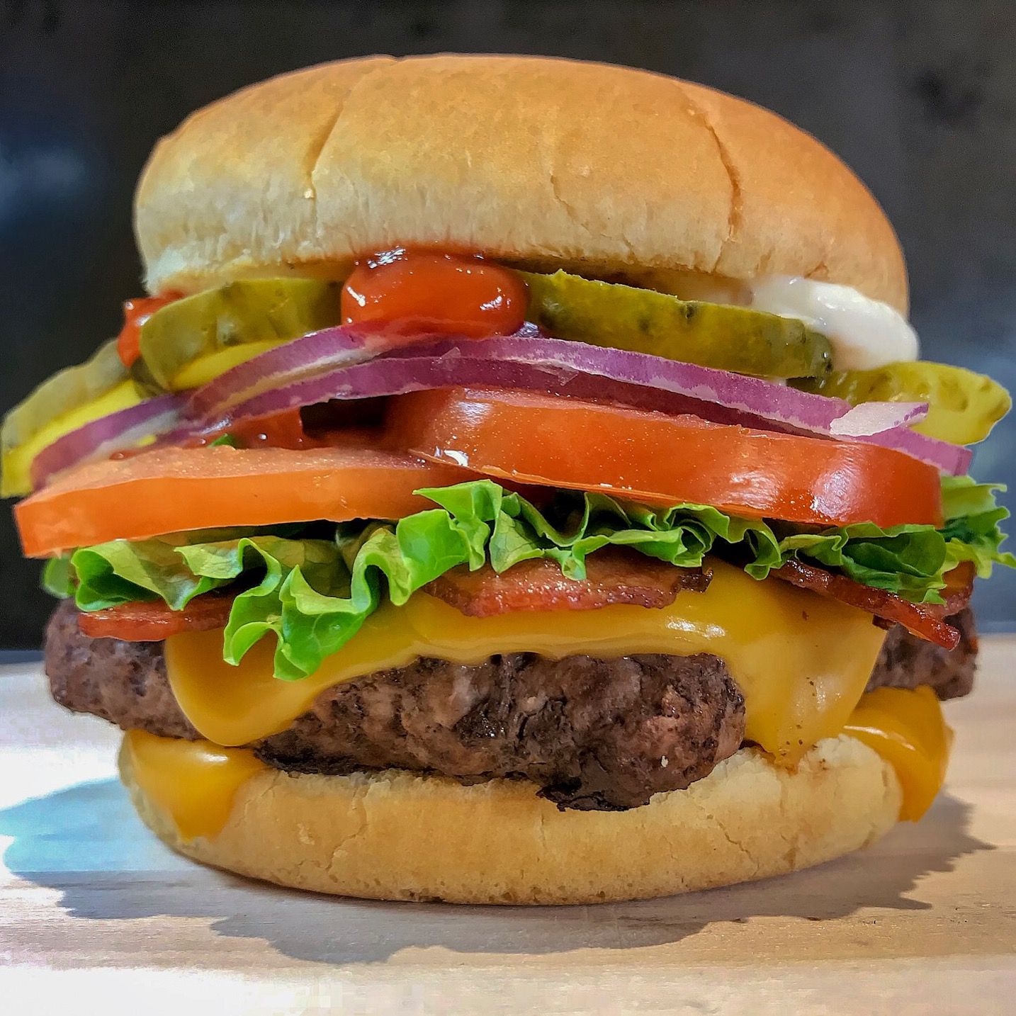 Wendy's single cheeseburger