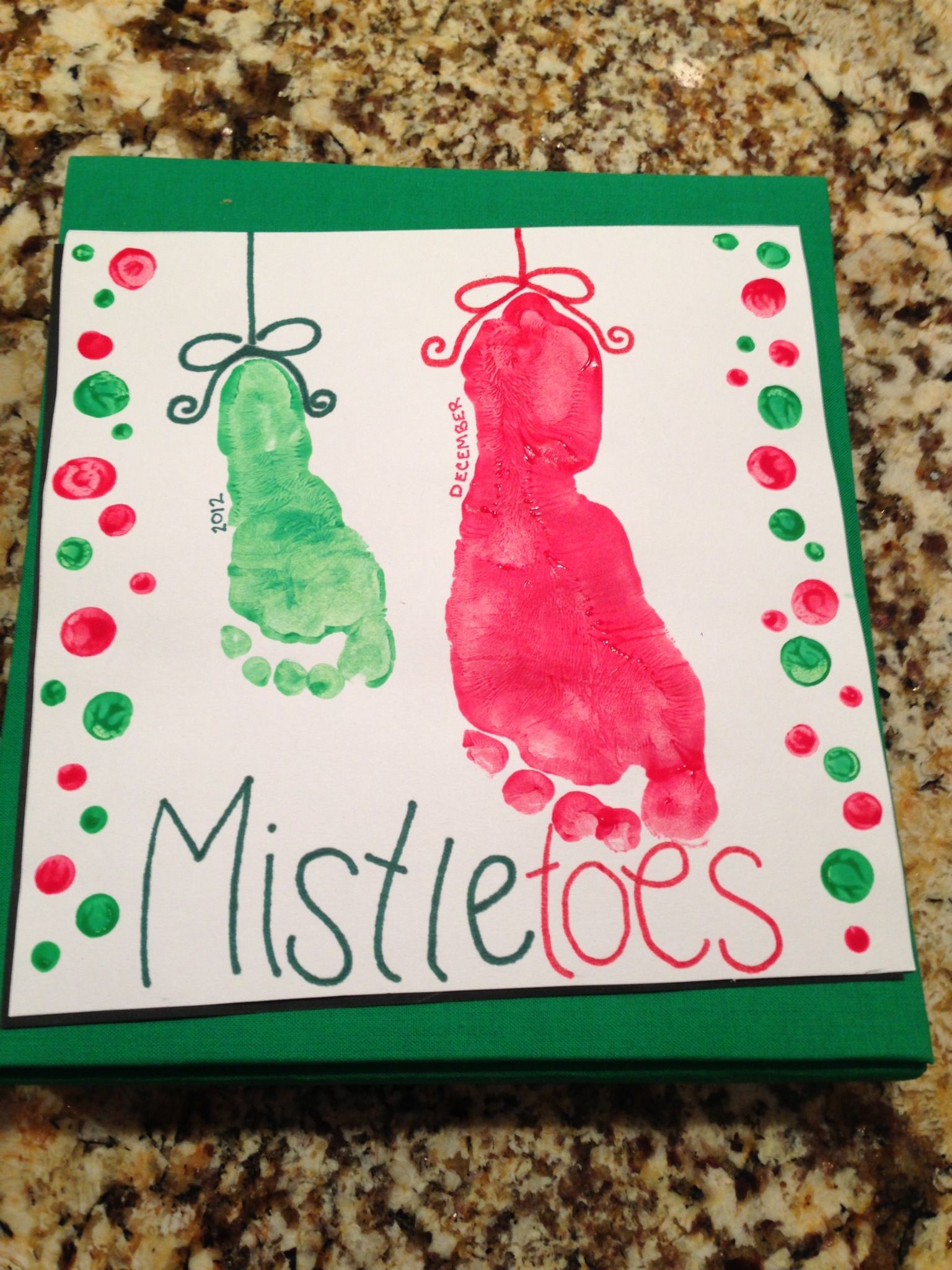 Mistletoe Footprint Art-Very cute! A December idea #mistletoesfootprintcraft