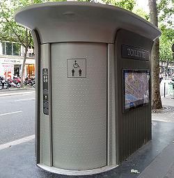 Parigi Nascono I Bagni Pubblici Ecologici Acquistiverdi It