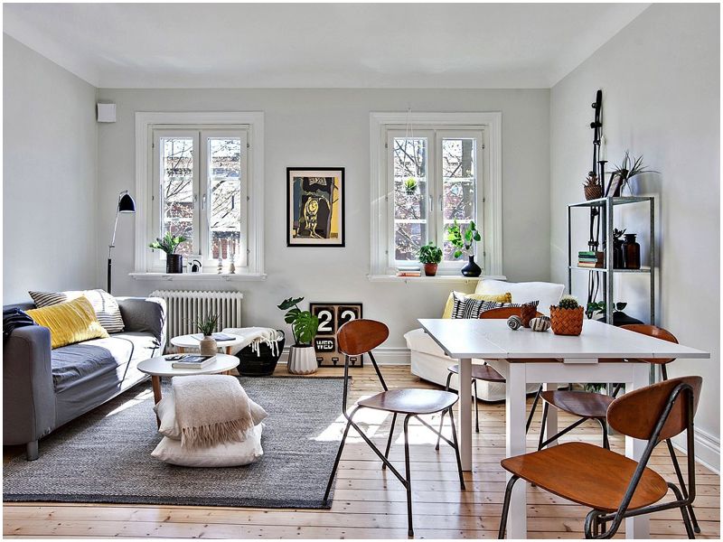 A Charming Living Room In Small Student Apartment Homesick A Charming Living Room In Small Student Apartment
