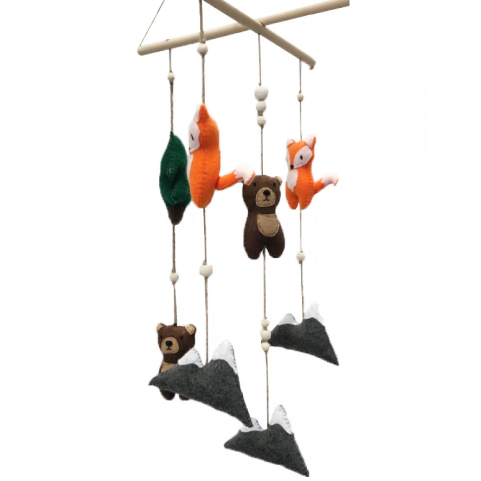 Mobile Renard Montagne Sapin Et Ours Vous Offre La Creation D Un Merveilleux Decor Pour La Chambre De Bebe Baby Mobile Mobile Mobile Renard Montagne Sapin Et Ours Vous Offre La Creation D Un Merveilleux Decor Pour La Chambre De Bebe Baby Mobile Mobile
