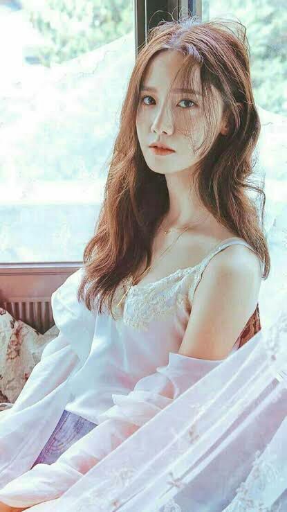 Semenjak ditinggal pergi oleh kekasihnya tanpa kabar, yang katanya ha… #fiksipenggemar # Fiksi penggemar # amreading # books # wattpad Im Yoona, Yoona Snsd, Girls Generation, Sexy Asian Girls, Beautiful Asian Girls, Korean Beauty, Asian Beauty, Idole, Korean Actresses