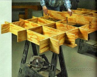 Circular Saw Cut Off Jig Woodwork Plywood And Garage Organization Diy Vertical Panel Saw Circular Tips Jigs And Fixtures Woodwork Woodworking Plans Projects