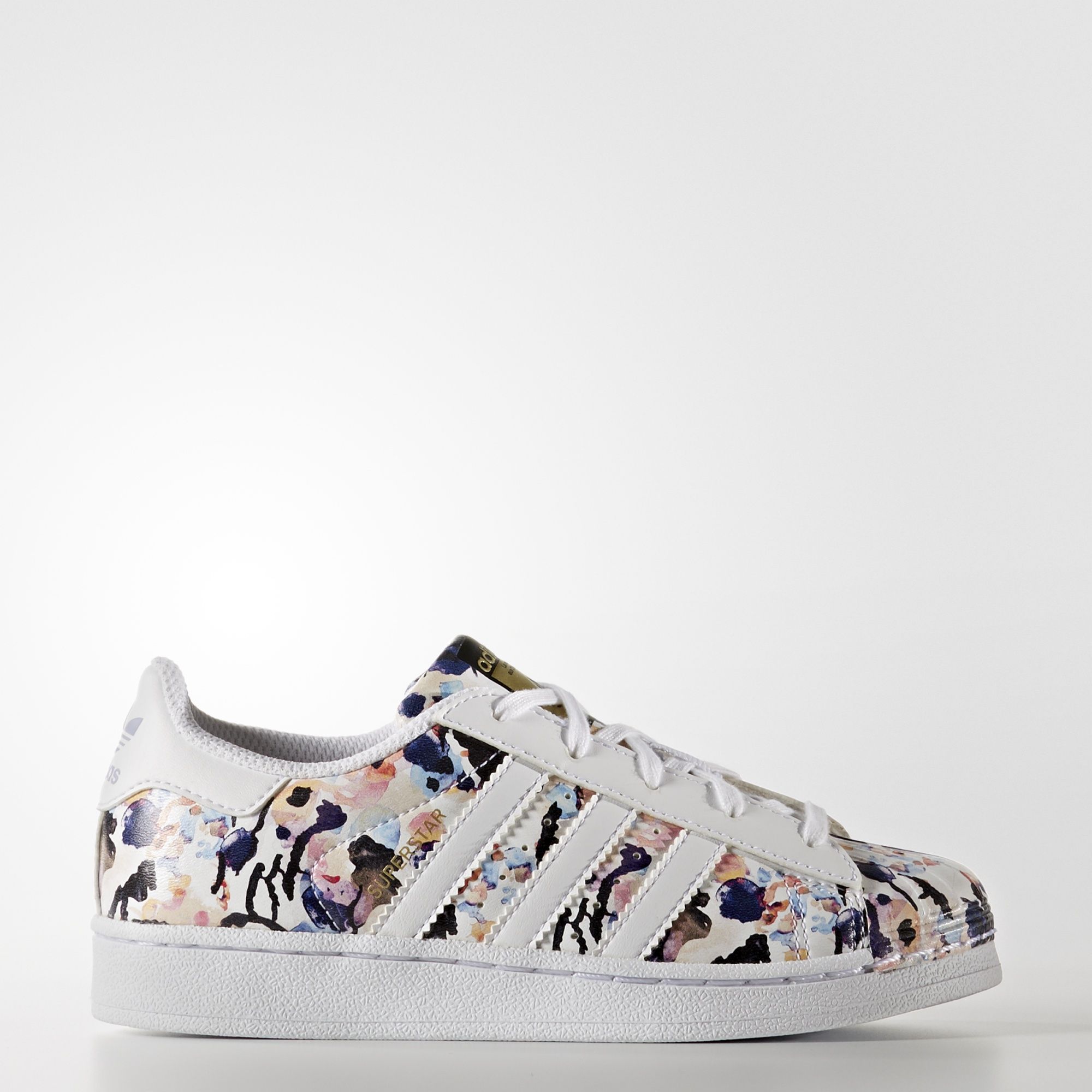 Un style vintage pour un look unique. Cette chaussure enfants ... Un style vintage pour un look unique. Cette chaussure enfants ...