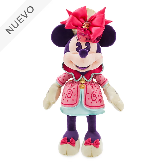 Dirigete A La Fiesta Del Te Con Minnie Mouse Al Hombro Este Peluche De Edicion Limitada Inspirado En La Atraccion Mad Peluches Bebe Disney Munecos De Peluche