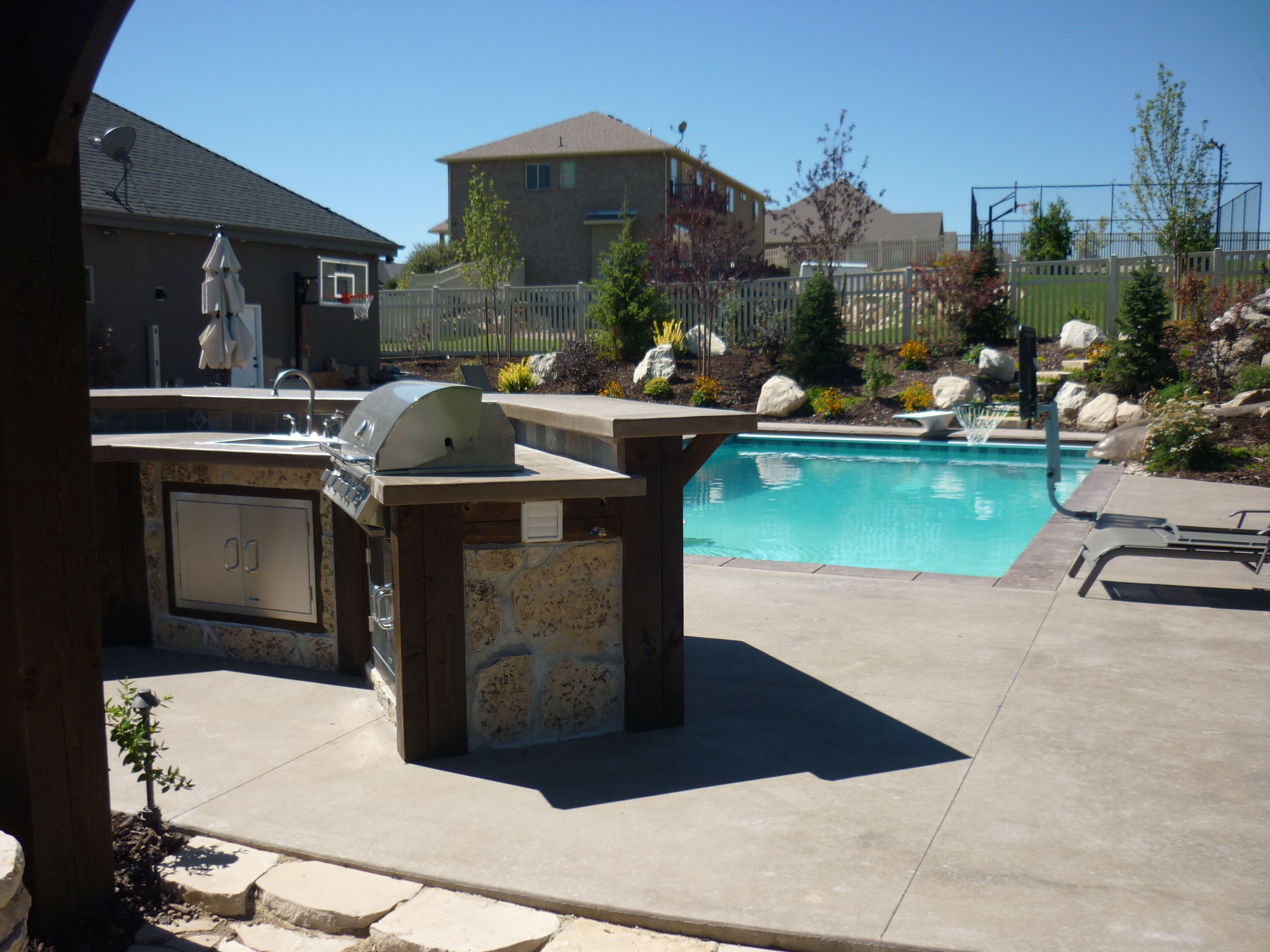 The Creative Fun Backyard For Everyone To Enjoy Outdoor Kitchens The Creative Fun Backyard For Everyone To Enjoy Outdoor Kitchens Patios Pergolas