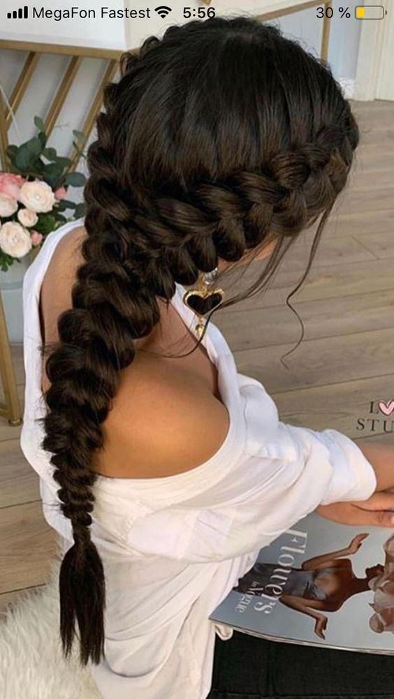 It often happens that a woman has a strong desire to quickly grow their hair. Since not many like the hair extensions, there is only one option left — growing your own natural hair. In this case, growth is a complex process that requires mainly great patience, consistency and efforts to keep going. Nevertheless, it is possible to grow long hair at home. Hairdo For Long Hair, Easy Hairstyles For Long Hair, Up Hairstyles, Braided Hairstyles, Short Hair, Thin Hair, Style Long Hair, Braids Long Hair, Easy And Beautiful Hairstyles