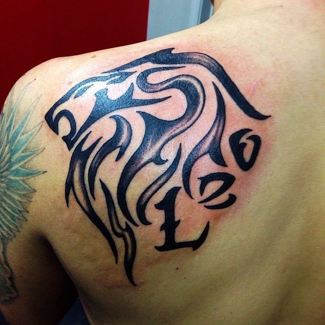 Amazing Leo Shoulder Tattoo For Men Amazing Leo Shoulder Tattoo For Men