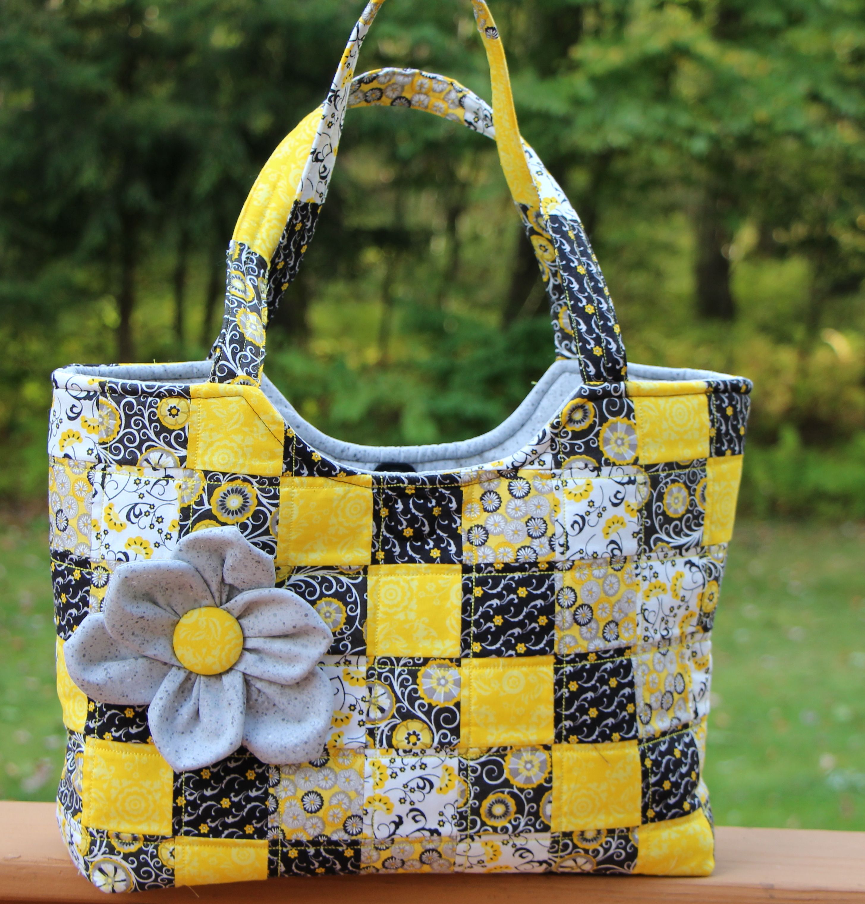 Another Quilted Homemade Tote purse Bags Purses Homemade Bags another-quilted-homemade-tote-purse-bags-purses-homemade-bags