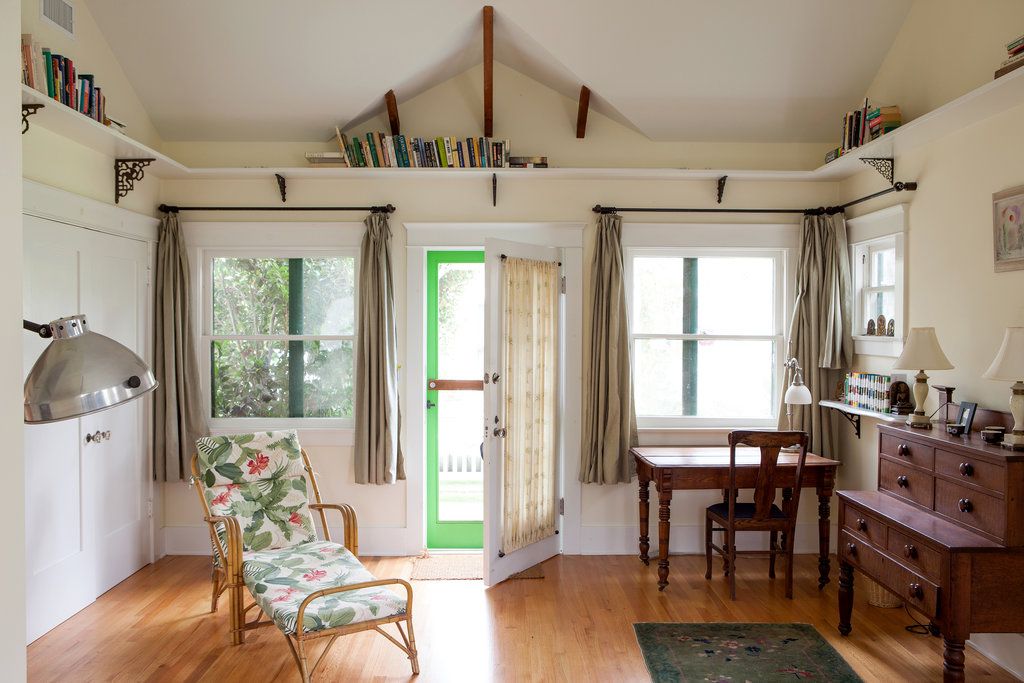 Bookshelves Around Top Of Room W Simple Brackets The Chao Bookshelves Around Top Of Room W Simple Brackets The Chao