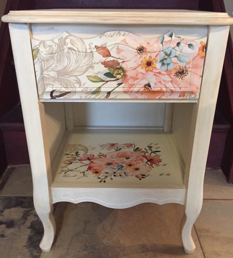 Herontwerp Transfer-Rose Celebration | Etsy Old World Furniture, Rub On Transfers, Dixie Belle Paint, Living Spaces, Rose, Wood Doors, Possibilities, Endless, Walls