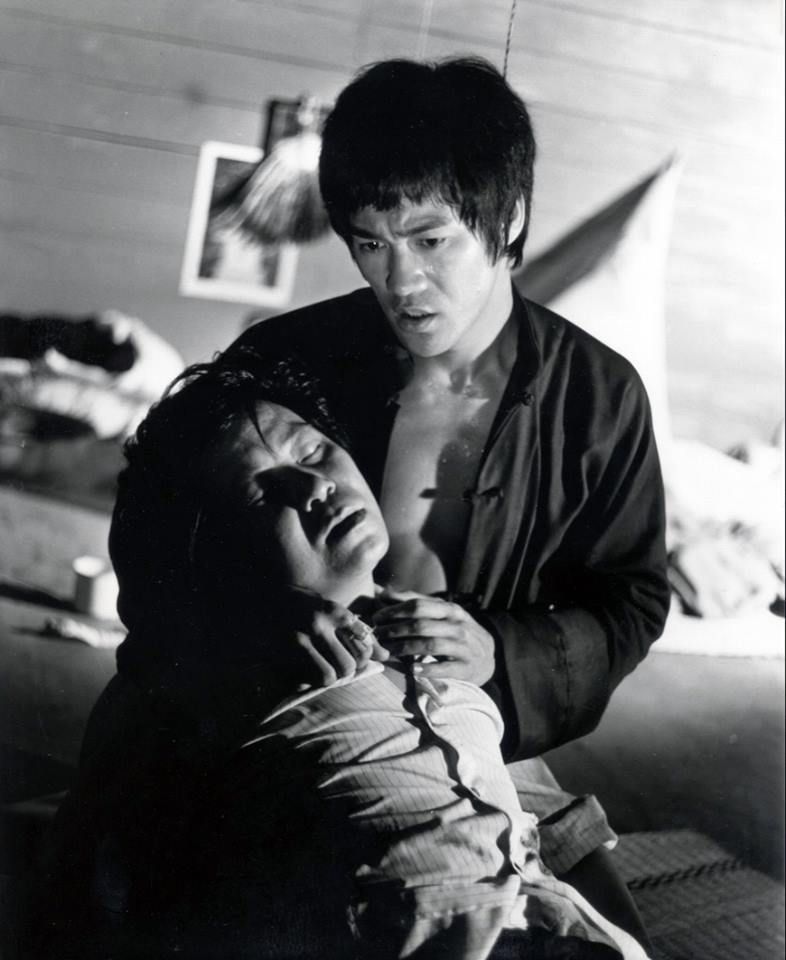 Big Boss Bruce Lee Photos Bruce Lee Martial Arts Bruce Lee