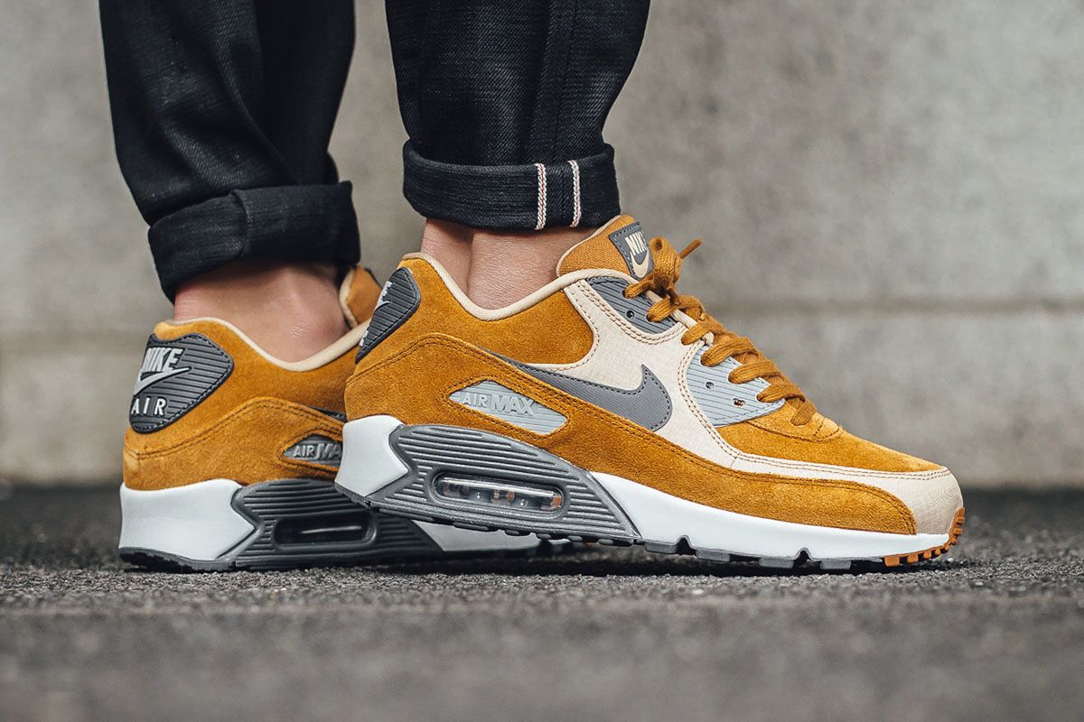 nike air max 90 winter premium desert ochre