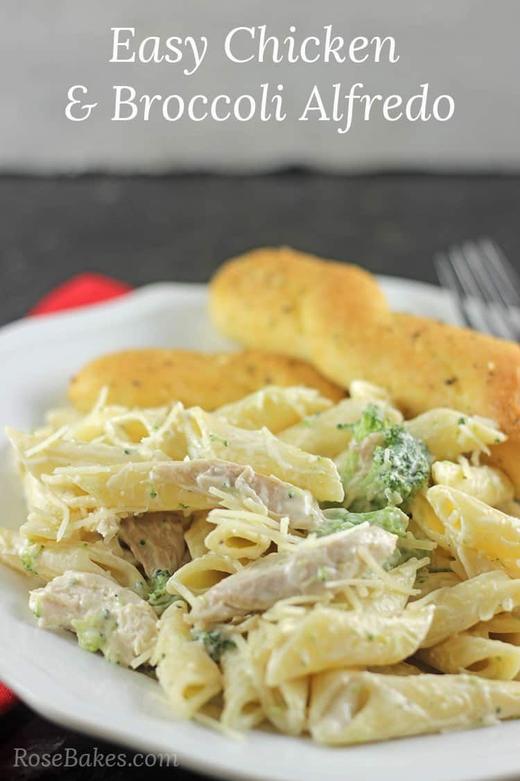 Easy Chicken & Broccoli Alfredo Easy Sauce Recipe, Alfredo Sauce Recipe Homemade, Chicken Alfredo Recipes, Chicken Slow Cooker Recipes, Easy Pasta Recipes, Poultry Recipes, Yummy Recipes, Dinner Recipes, Cooking Recipes