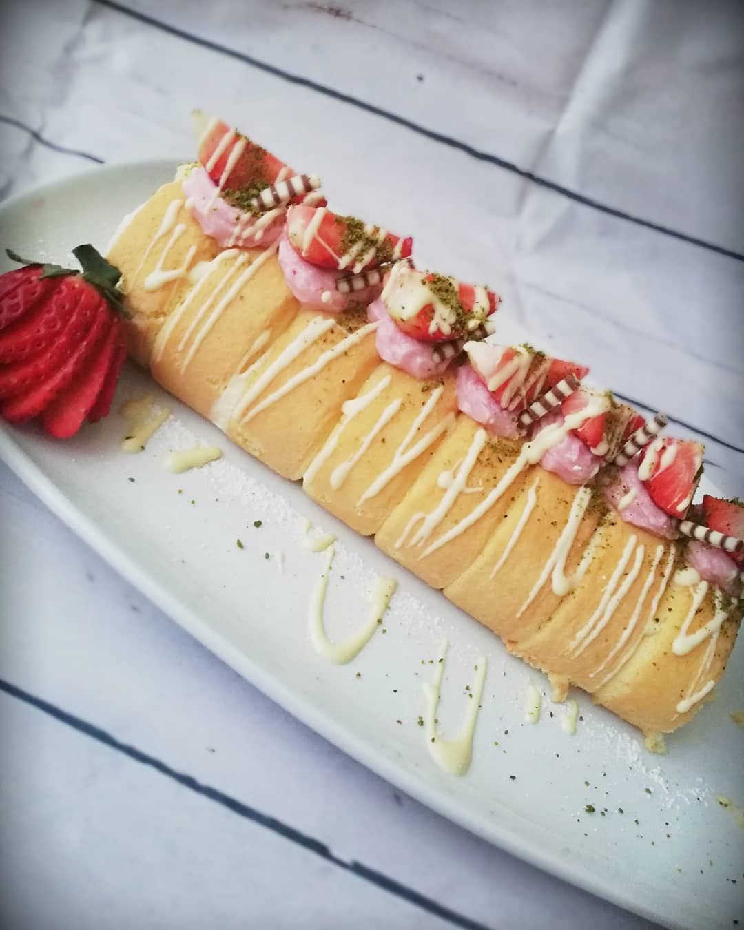 instagram da ikosun tatli dunyasi kedidili rulo pasta herkeze merhaba size guzel bir haftasonu diliyorum sunumu ve lezzetiyle ben burdayim d in 2021 food fish tuna