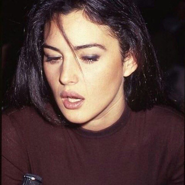 monica bellucci kibbe monica bellucci 1991 moicabellucci 90s 90svibe monica bellucci kibbe monica bellucci 1991 moicabellucci 90s 90svibe