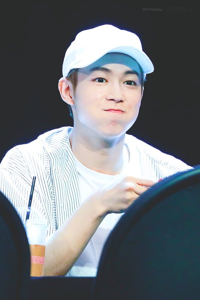 dawon lee sanghyuk sf9 dawon lee sanghyuk sf9