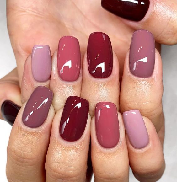 We decided to have some fun and ask an astrologist to break down 12 winter nail shades best suited for all zodiac signs. Whether you're a playful Gemini, imaginative Aquarius, or passionate Scorpio, your next manicure color is officially written in the stars. Chic Nails, Classy Nails, Simple Nails, Stylish Nails, Manicure Colors, Fall Nail Colors, Opi Nail Polish Colours, Best Nail Colors, One Color Nails